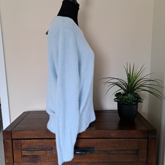 Bleu Gray Eyelash Sweater Women's Small Blue Solid Cozy Crewneck Top - Picture 4 of 13